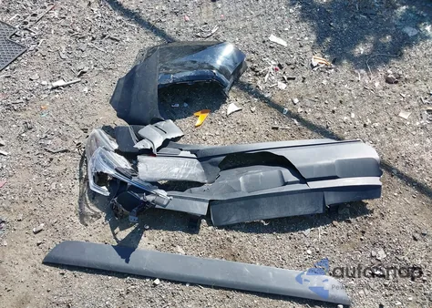 2019 Toyota Rav4 Xle z USA, uszkodzony, nr VIN 2T3P1RFV5KW039099